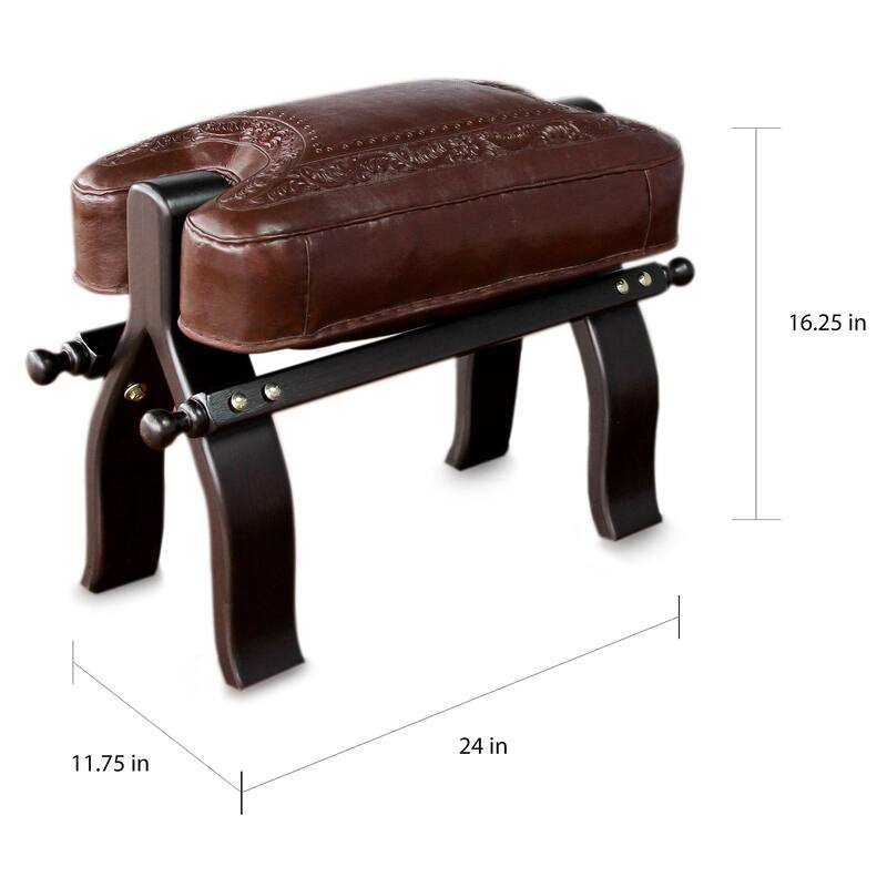 Handmade Mohena Wood Leather Colonial Wreath Stool (Peru)