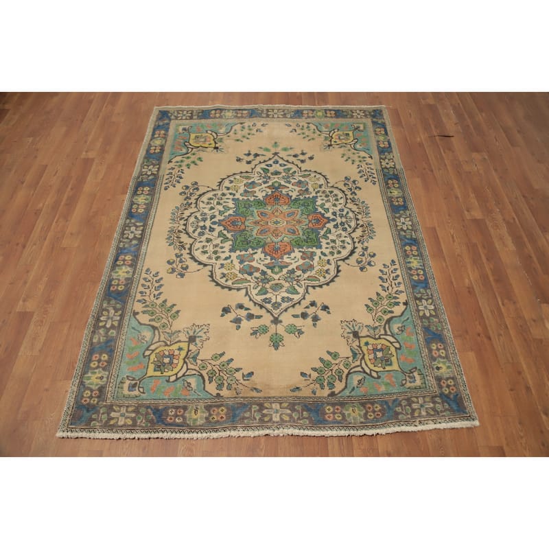 Hand Knotted Oriental 100% Wool Carpet Traditional Floral Beige & Ivories Tabriz Area Rug - 6' 5'' X 4' 8''