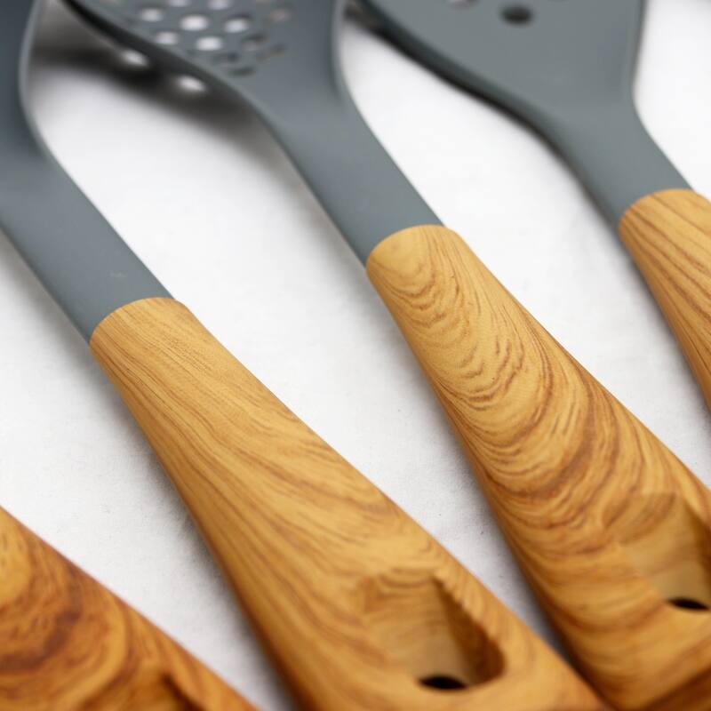 5-Piece Plastic Tool Set with Wooden Pattern Handles