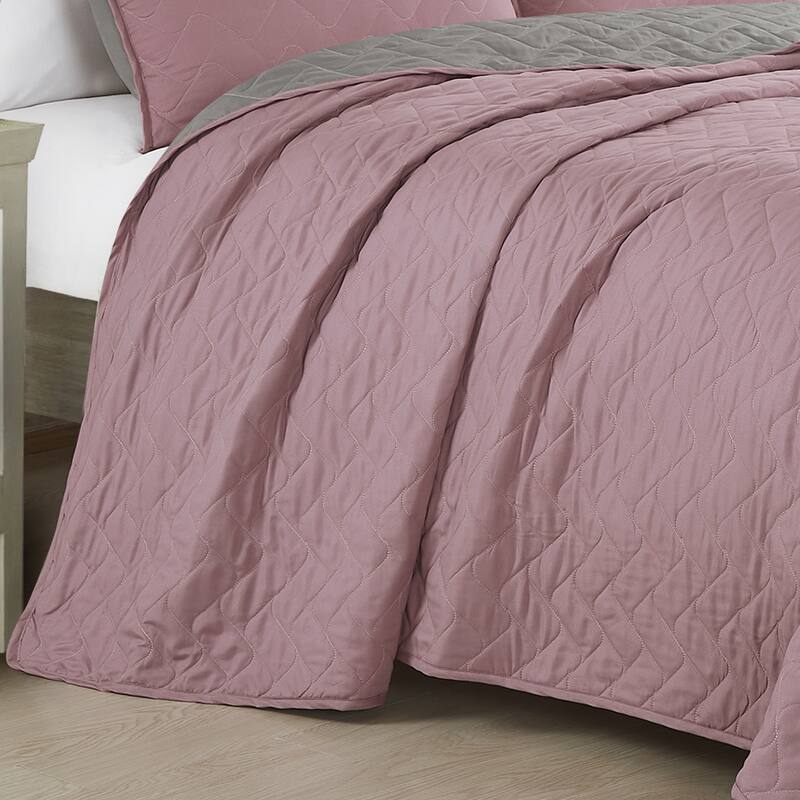 Emre Luxury 3 Piece Bedspread