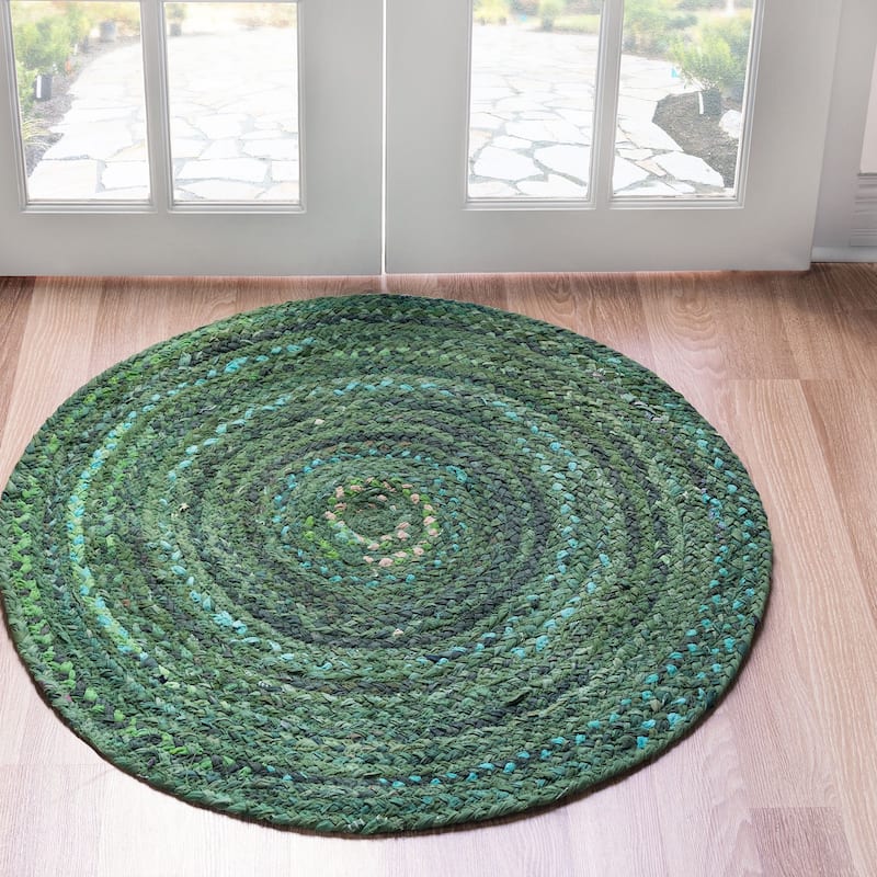 Braided Slin Collection Area Rug - 8' Round - Green