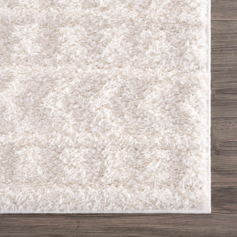 Tilos Moroccan Trellis Farmhouse Shag Area Rug