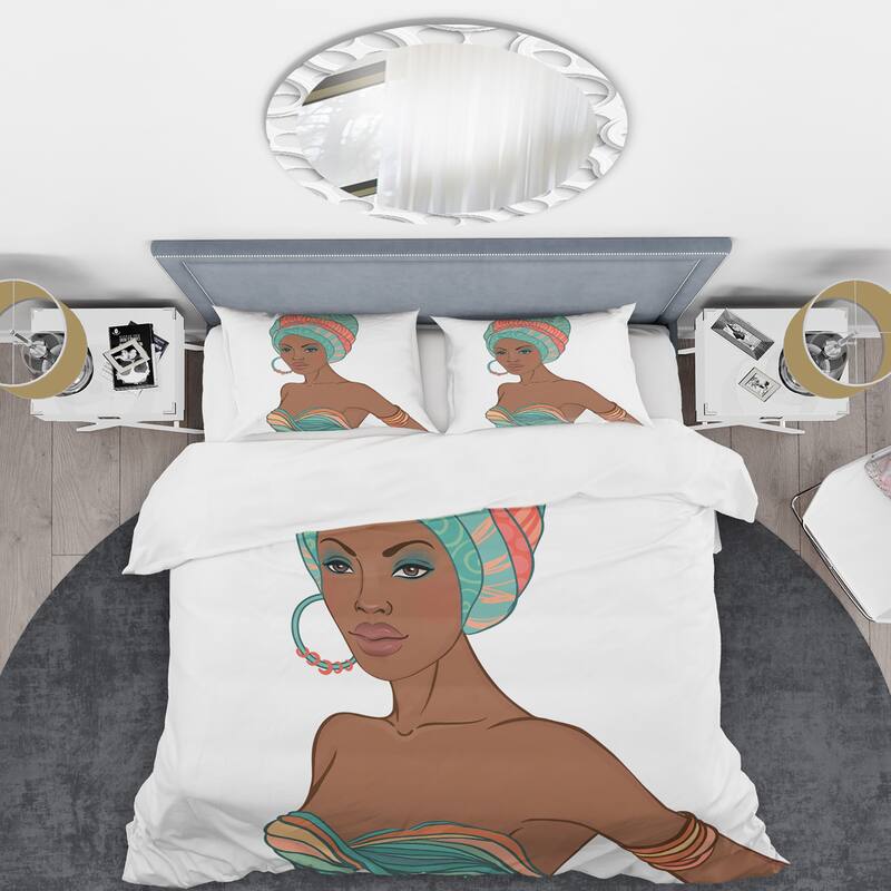 Designart 'African American Woman With Earring & Turban' Modern Duvet Cover Set