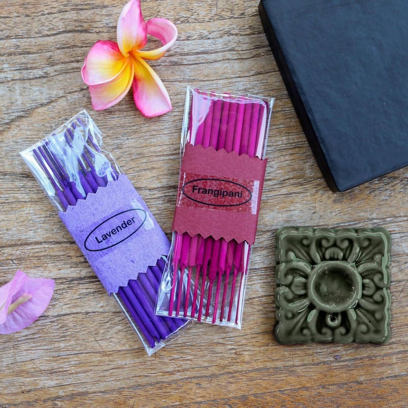 Novica Handmade Bali Flora Aromatherapy Gift Set