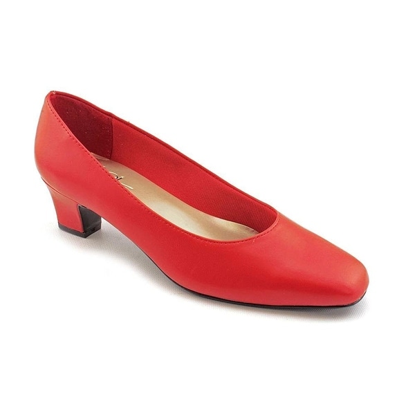 lifestride red pumps