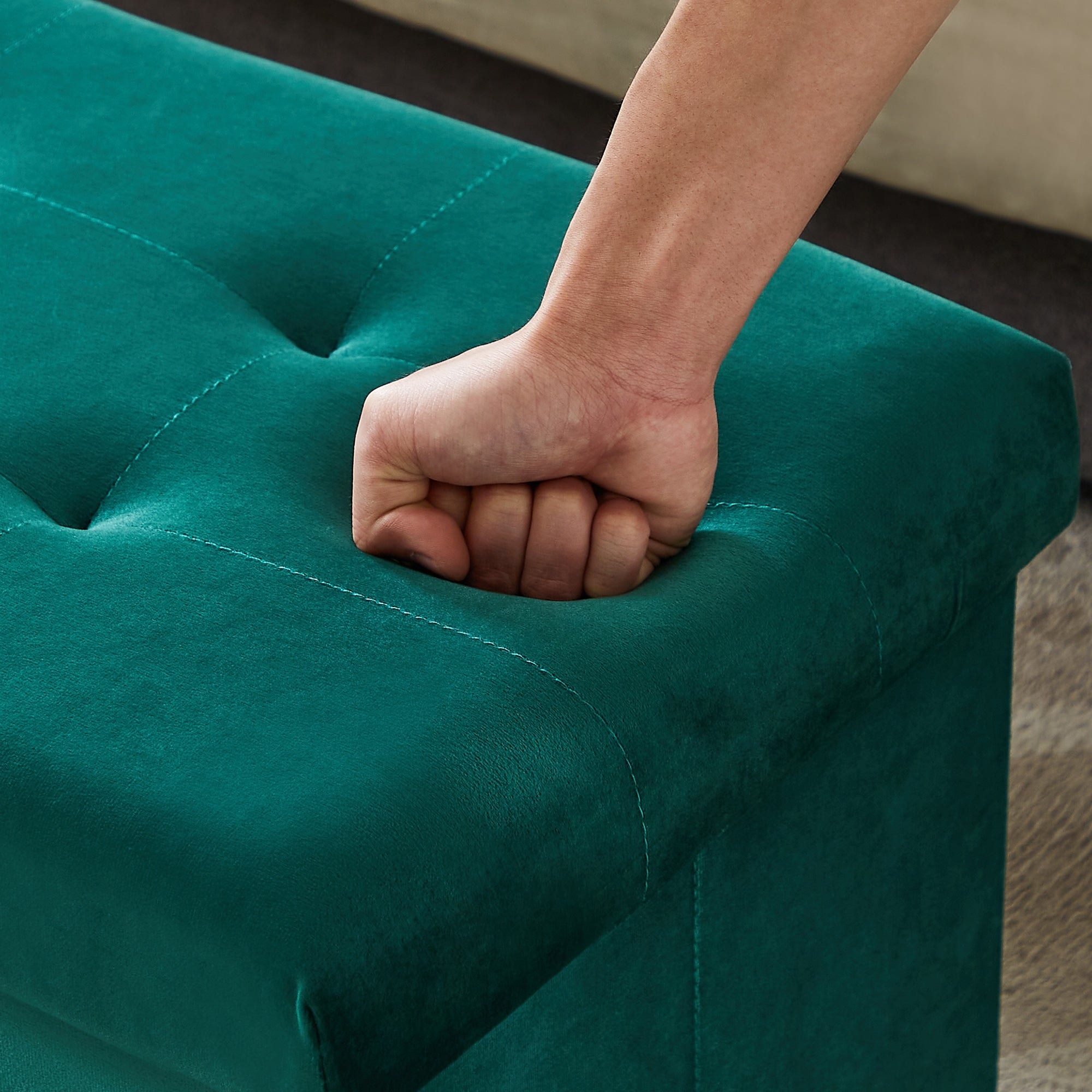 https://ak1.ostkcdn.com/images/products/is/images/direct/0868b6d7ffeb1f011e35671a321df8cf3c3cd368/VECELO-Modern-Folding-Tufted-Square-Storage-Ottoman-Foot-Rest.jpg
