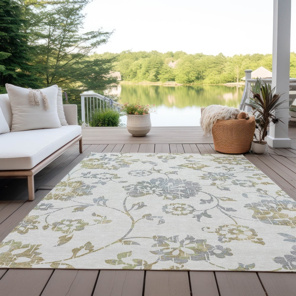 Machine Washable Indoor/ Outdoor Chantille Modern Floral Rug