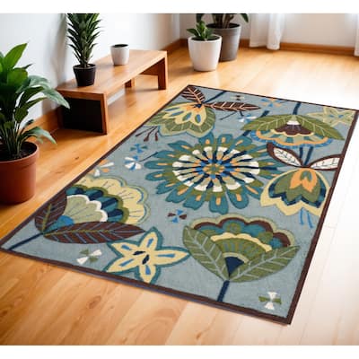 Gepex Floral Traditional Stain Resistant Area Rug By HomeRoots - 66' X '42' X '0.25