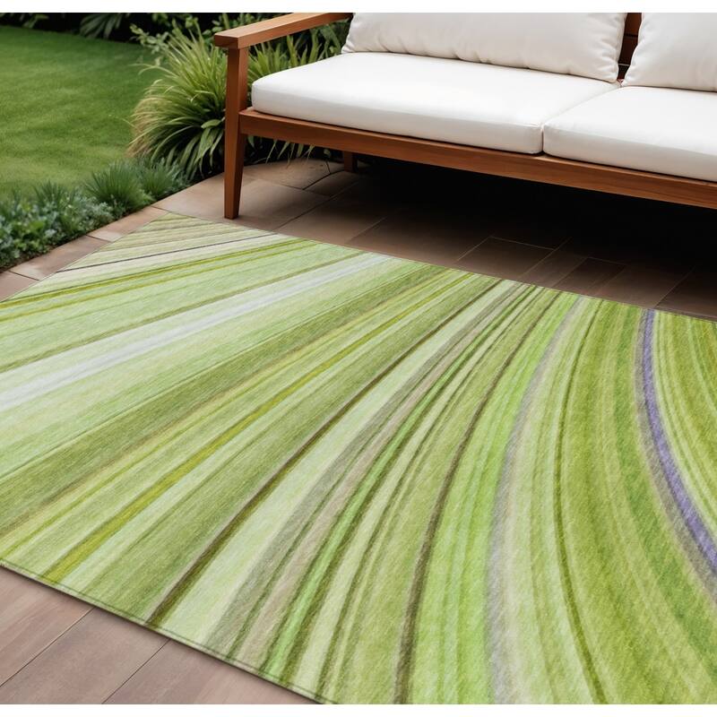 HomeRoots Abstract Transitional Rectangle Outdoor Rug - 10' X 14'