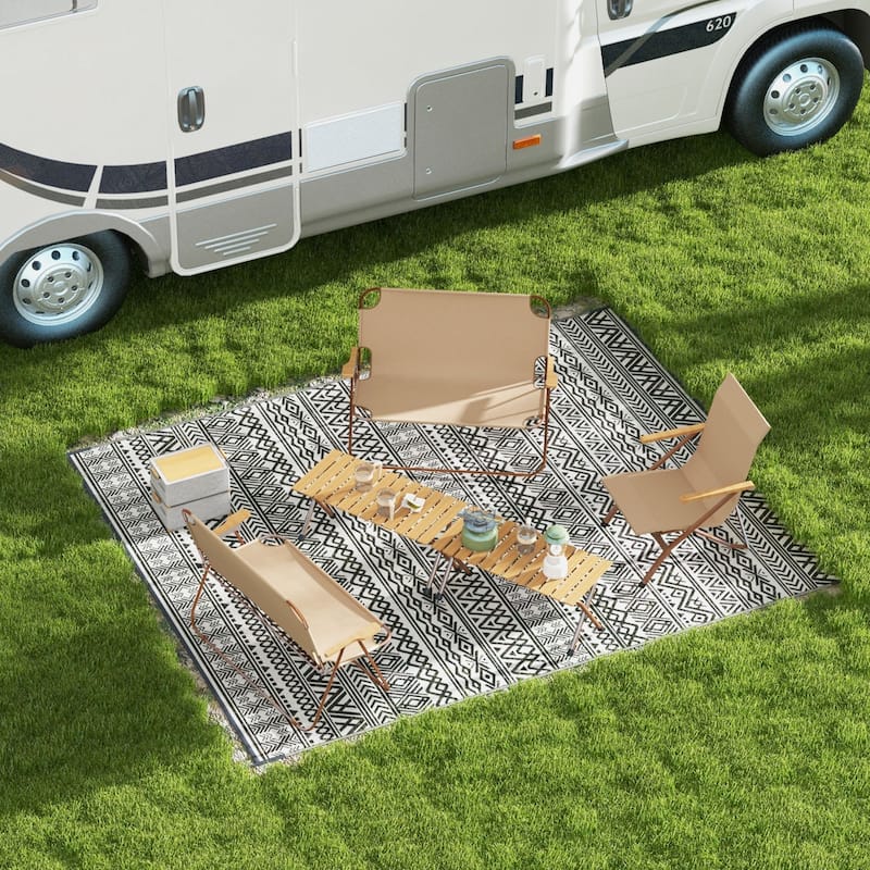 Outsunny Reversible Outdoor Rug, 8' x 10' Waterproof Plastic Straw Floor Mat, Portable RV Camping Carpet