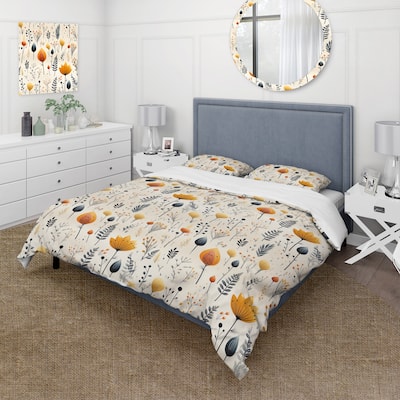 Designart "Nordic Ivory And Beige Floral Charm" Yellow Cottage Bed Cover Set With 2 Shams