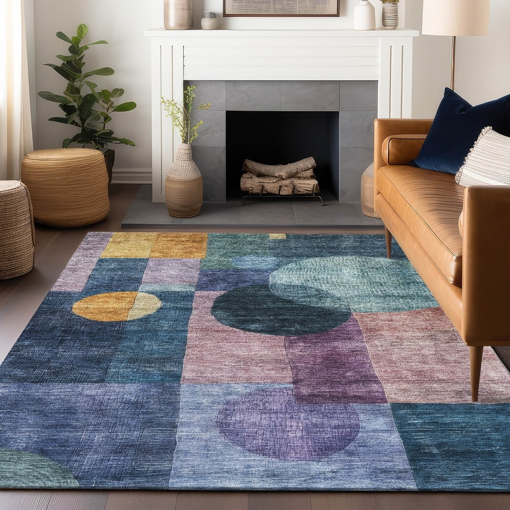Machine Washable Indoor/ Outdoor Abstract Geo Chantille Rug