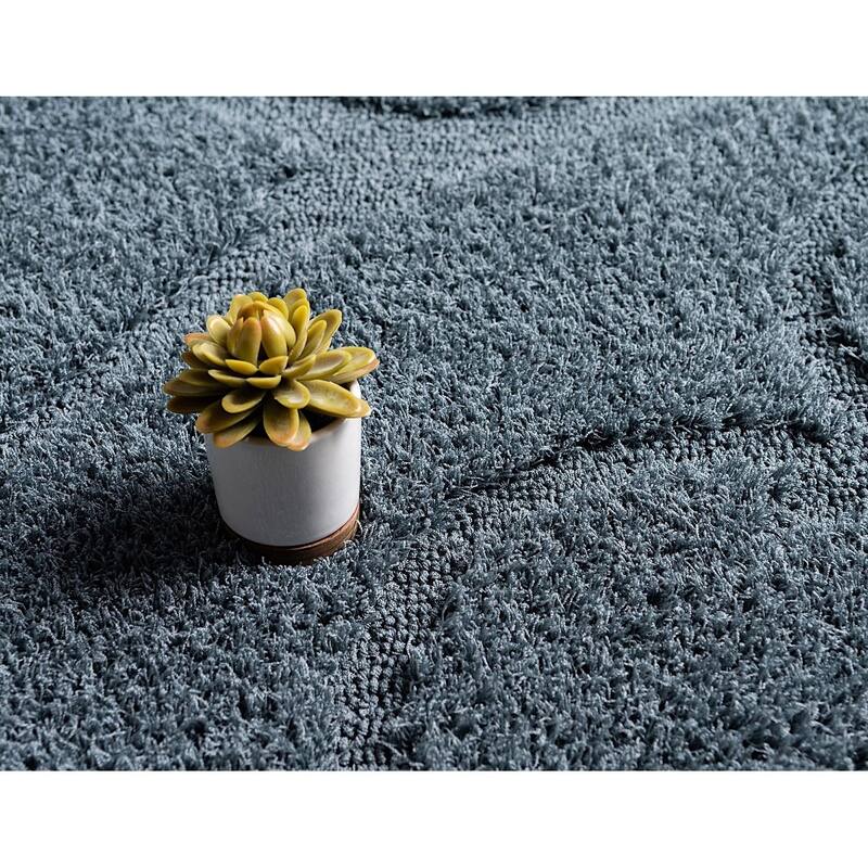 Shag Milson Collection Area Rug