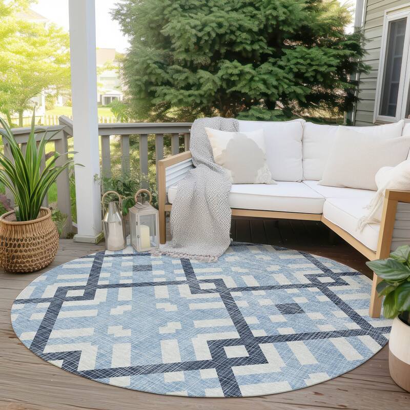 Machine Washable Indoor/ Outdoor Chantille Contemporary Trellis Rug