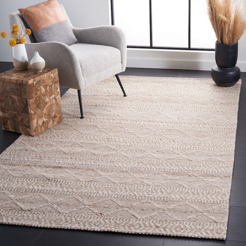 SAFAVIEH Handmade Marbella Venerina Modern & Contemporary Wool Rug - 5' x 8' - Natural/Beige