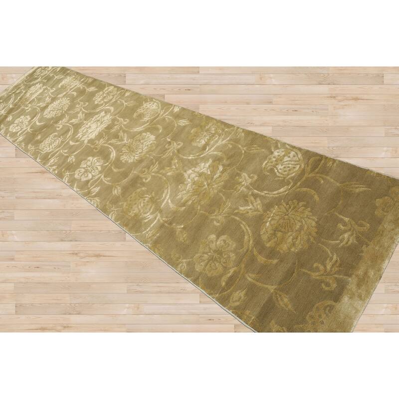 Tone on Tone Green Hand Knotted Botanical Tibetan Rug 2'11"x11'10" - 2' 11'' x 11' 10''
