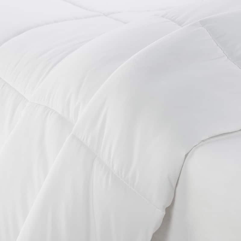 Serta Simply Clean Antimicrobial Comforter Set