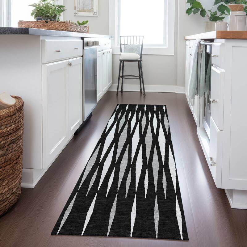 Machine Washable Indoor/ Outdoor Chantille Mosaic Contemporary Rug