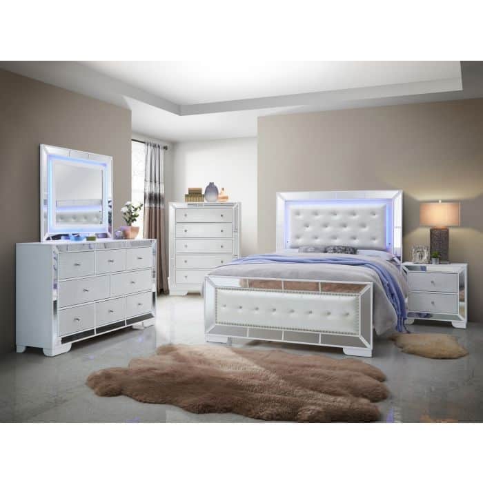Glory Furniture Alistair Quality Construction Queen Bed with Dependable Functionality