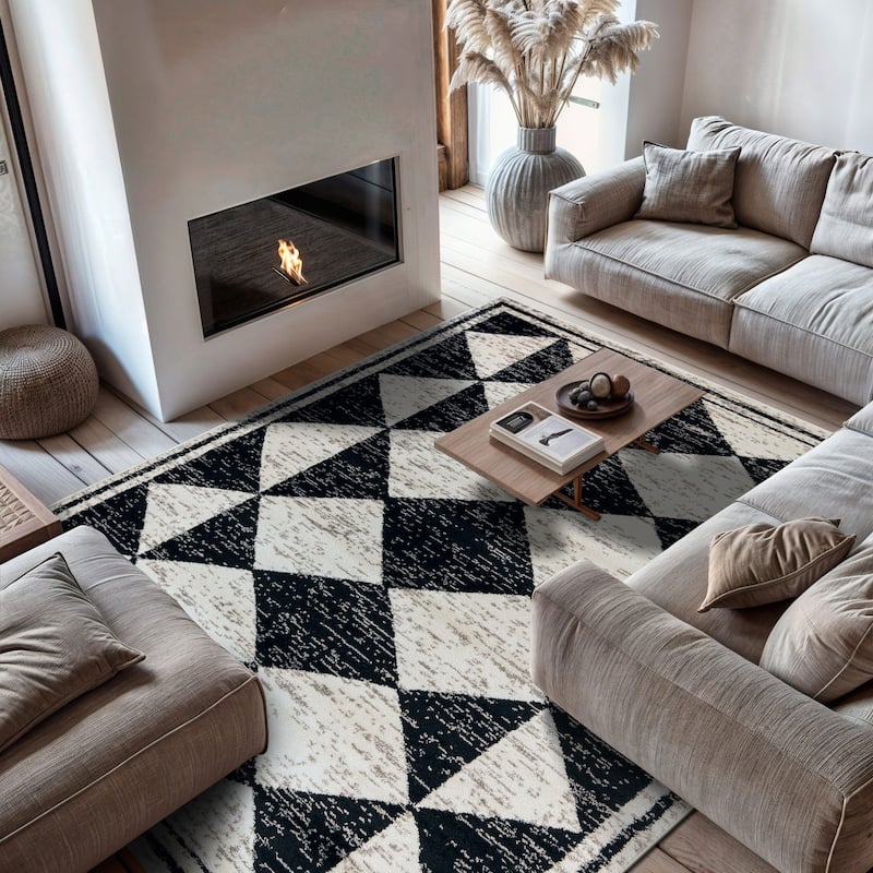 Bohemian Trellis Area Rug - 7' 10" x 10'