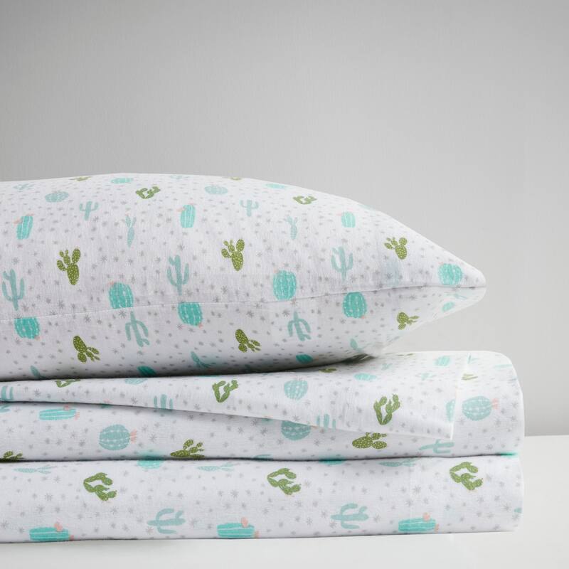 Intelligent Design Cozy Soft Cotton Flannel Printed Sheet Set