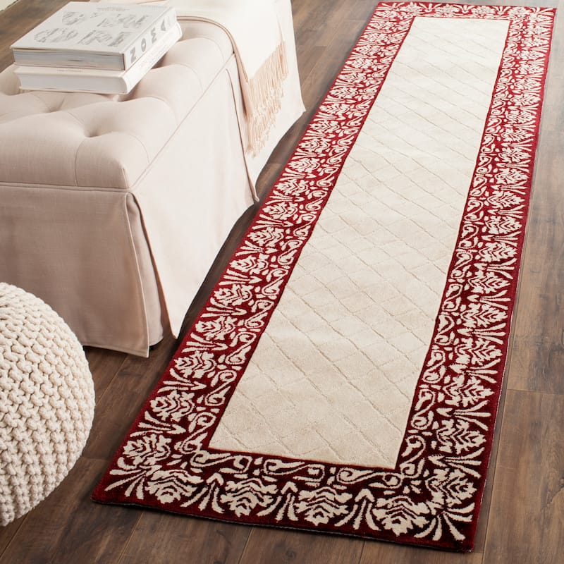 SAFAVIEH Handmade Total Performance Majbritt Oriental Trellis Rug - 2'3" x 9' Runner - Ivory/Maroon