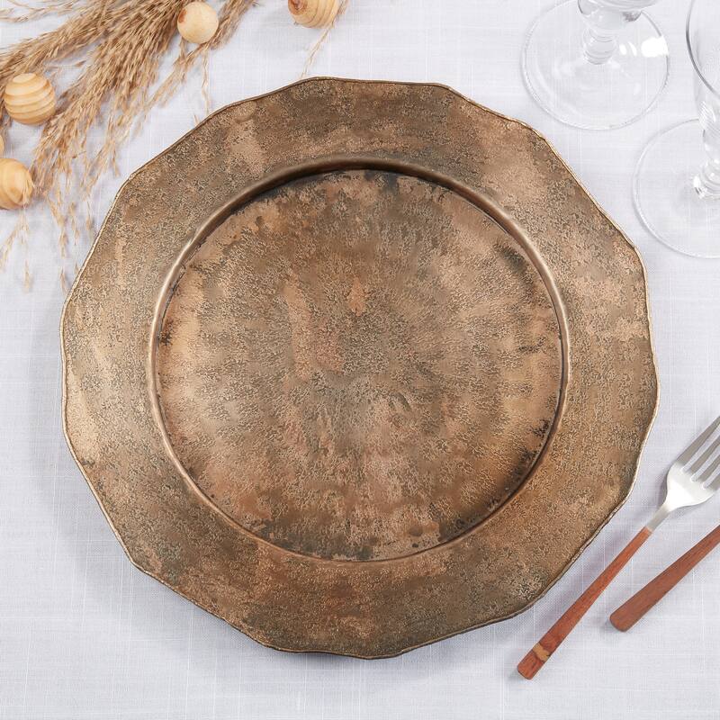 Sophisticated Scalloped Rimmed Charger Plate (Set of 4)