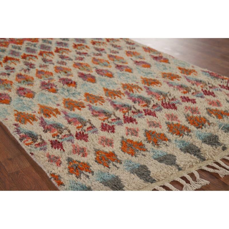 Hand Knotted Oriental 100% Wool Carpet Modern All-Over Beige & Ivories Moroccan Runner Rug - 6' 6'' X 3' 3''