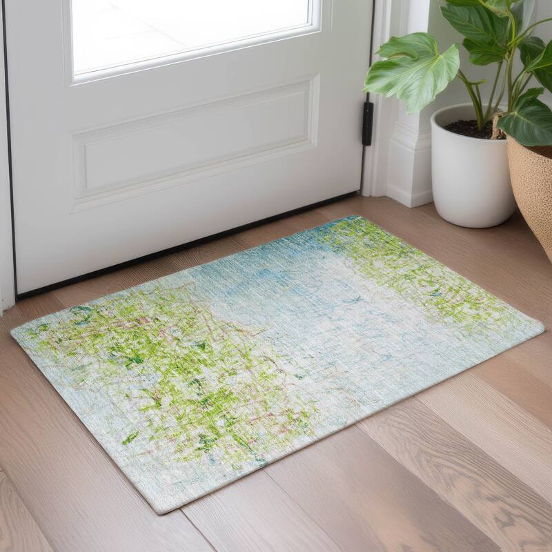 Machine Washable Indoor/ Outdoor Abstract Scribble Chantille Rug