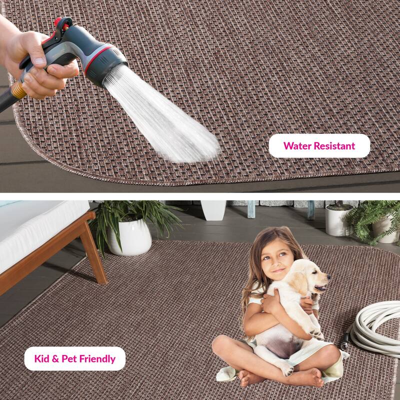 SAFAVIEH Courtyard Jonell Indoor/ Outdoor Patio Backyard Rug