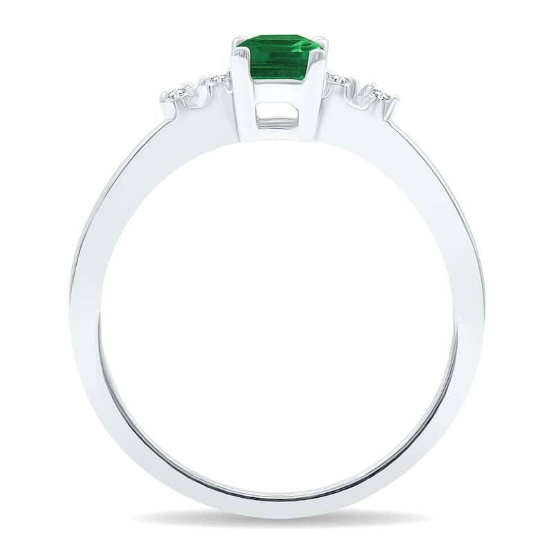 Women's Emerald and Diamond Sparkle Ring in 10K White Gold