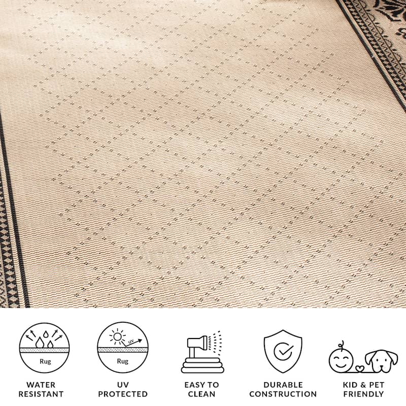 SAFAVIEH, Courtyard Pina Indoor/ Outdoor Waterproof Patio Backyard Rug