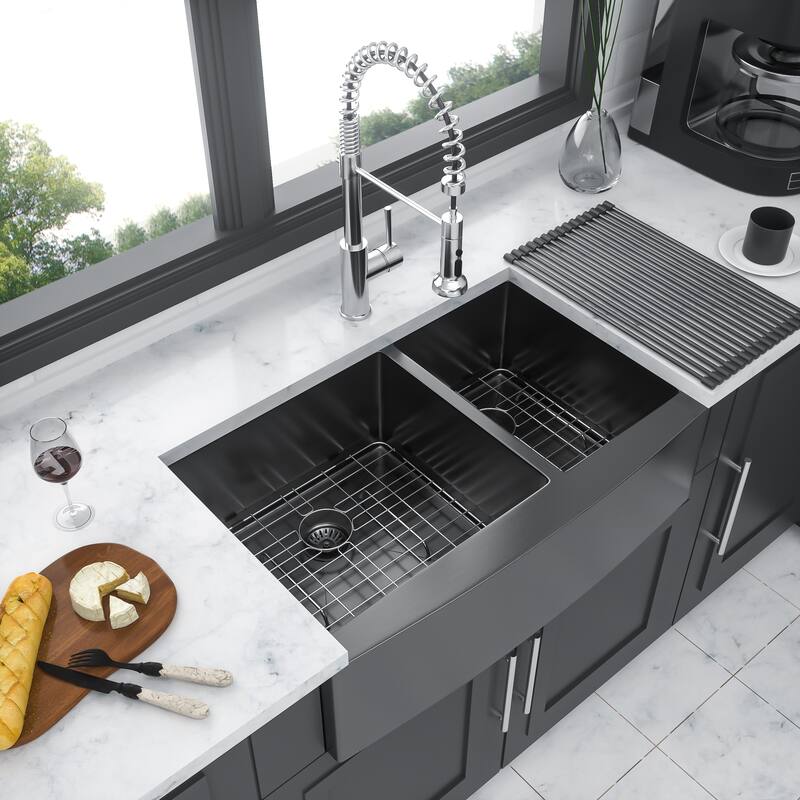 Farmhouse 16 Gauge Double Bowl Stainless Steel Kitchen Sink in Gunmetal Black