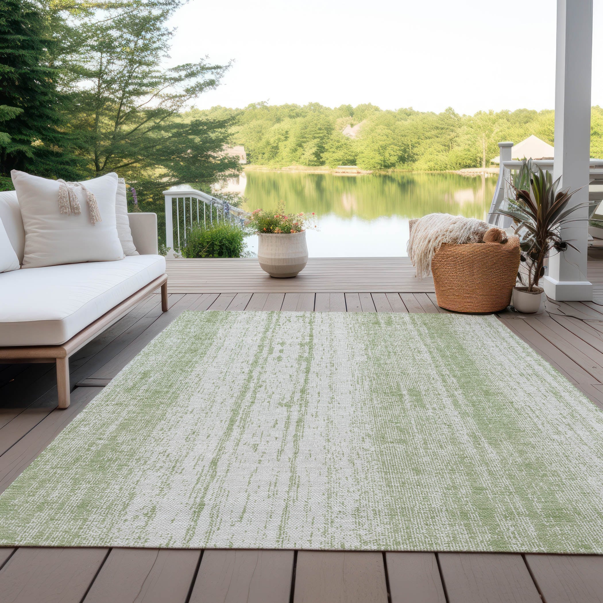 Machine Washable Indoor/ Outdoor Chantille Ombre Stripes Rug