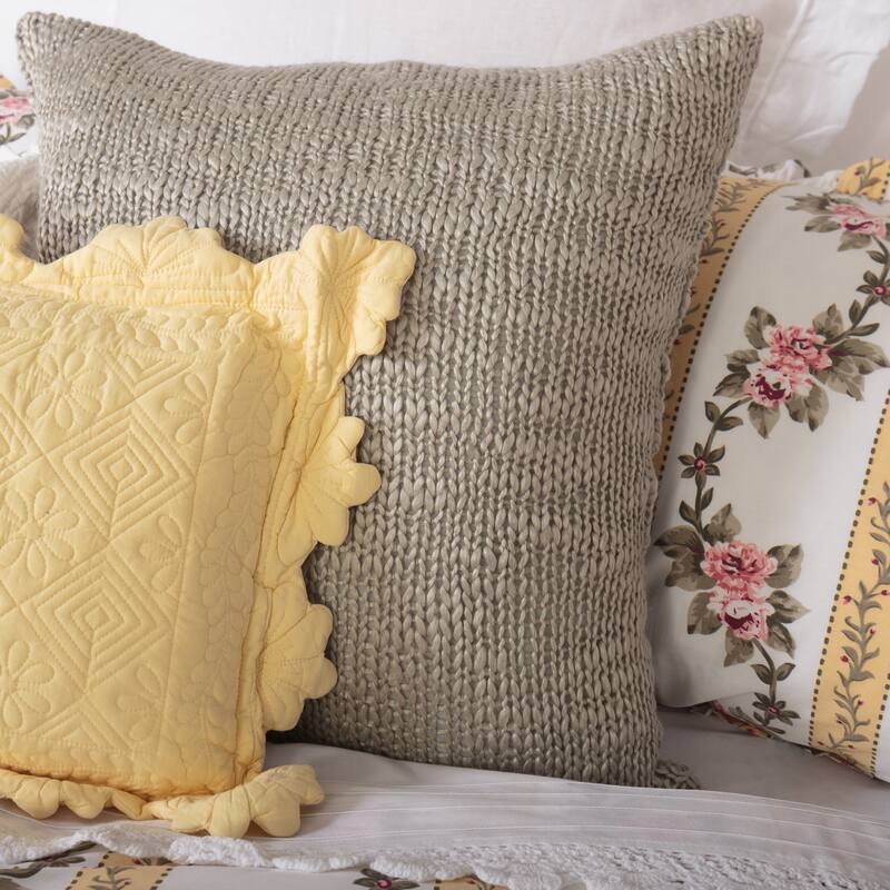 Dane Throw Pillow