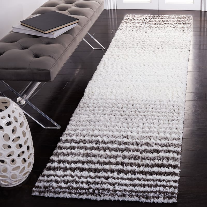 SAFAVIEH Berber Shag Idajete Stripe 1.25-inch Thick Rug - 2'3" x 8' Runner - Ivory/Grey
