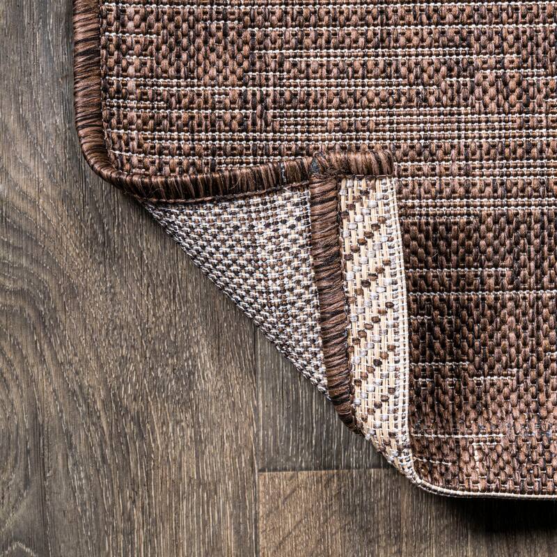 JONATHAN Y Madaba Modern Strie' Indoor/Outdoor Area Rug