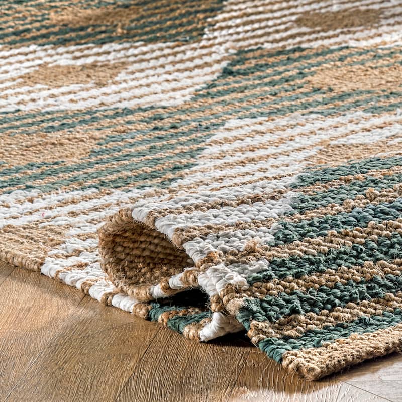 Nuloom Hand Braided Marla Denim And Jute Diamonds Area Rug