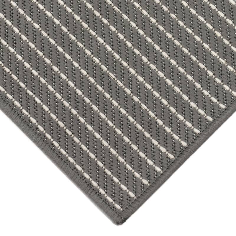 Liora Manne Carmel Textured Striped Indoor/ Outdoor Area Rug