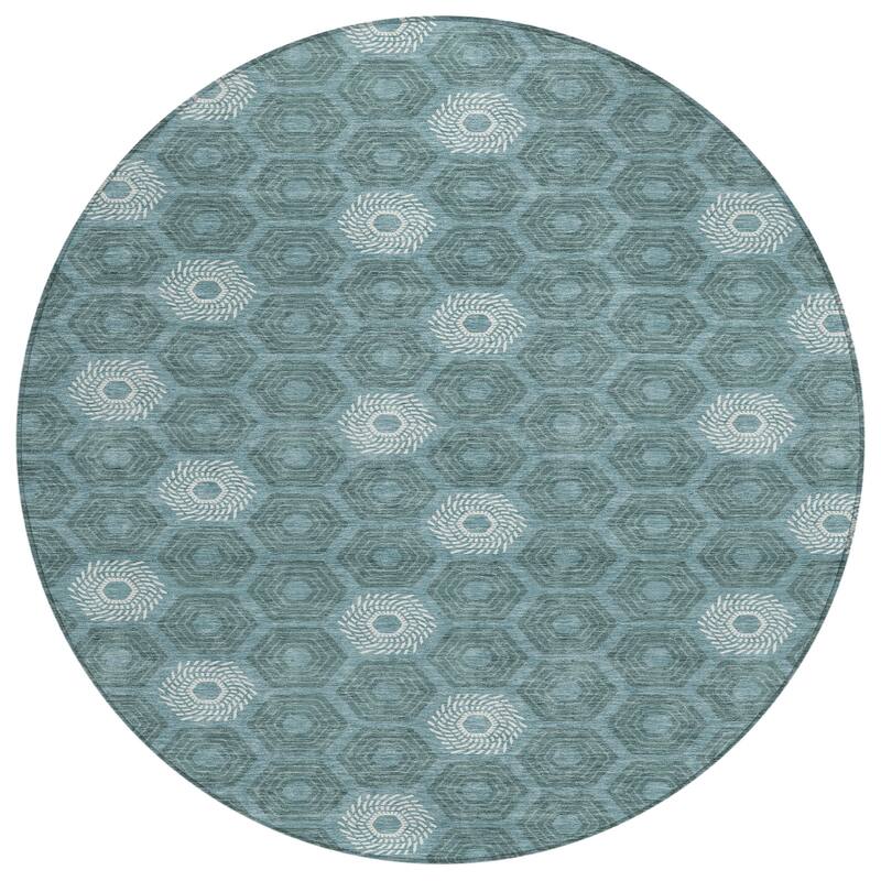 Machine Washable Indoor/ Outdoor Modern Hugoton Chantille Rug