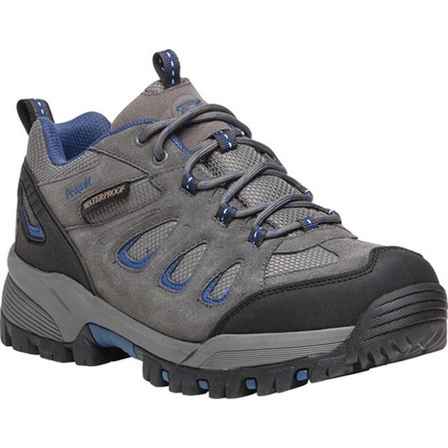 propet hiking shoes