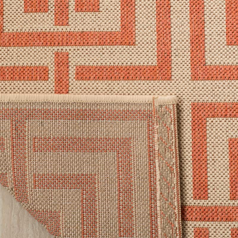 SAFAVIEH Linden Darla Indoor/ Outdoor Waterproof Patio Backyard Rug