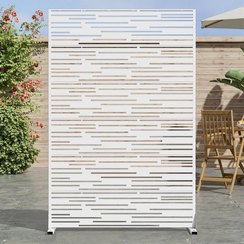 Dovelina 6ft.x 4ft. Outdoor Freestanding Metal Privacy Screen Decorative Garden Fence