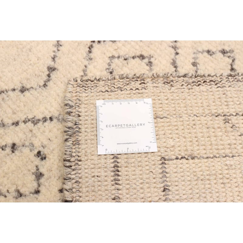 ECARPETGALLERY Hand-knotted Tangier Ivory Wool Rug - 5'6 x 7'11