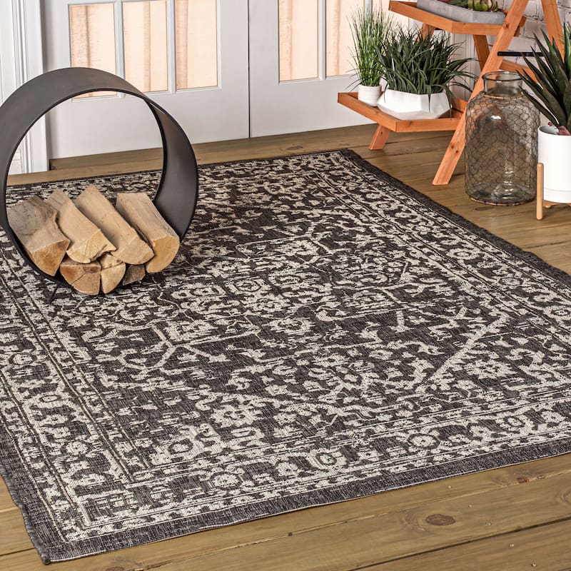 JONATHAN Y Medallion Textured Weave Indoor/Outdoor Area Rug - 10' x 14' - Black/Gray