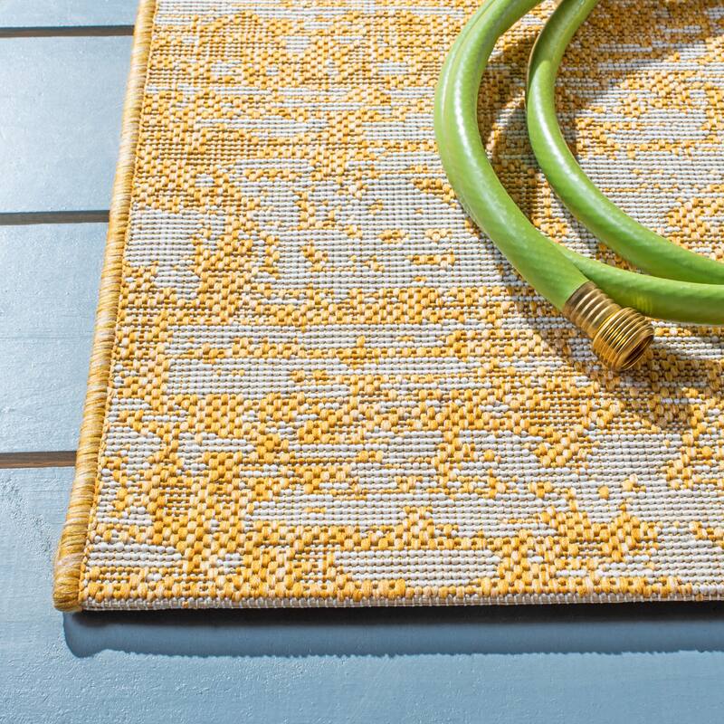 SAFAVIEH Courtyard Simcha Abstract Indoor/ Outdoor Waterproof Patio Backyard Rug