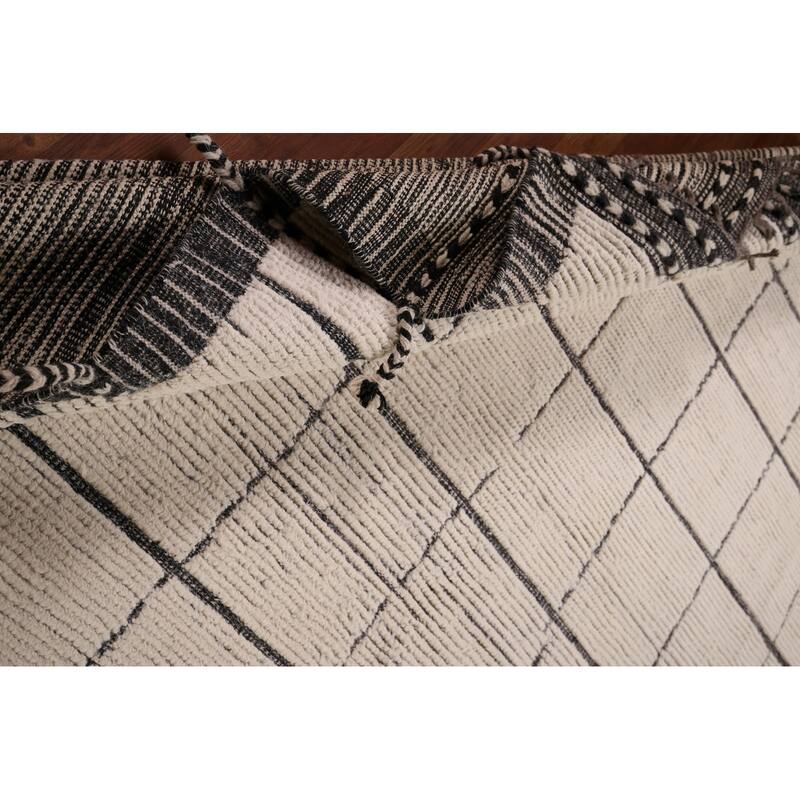 Checkered Moroccan Oriental Area Rug Hand-Knotted Wool Carpet - 8'11" x 12'9"