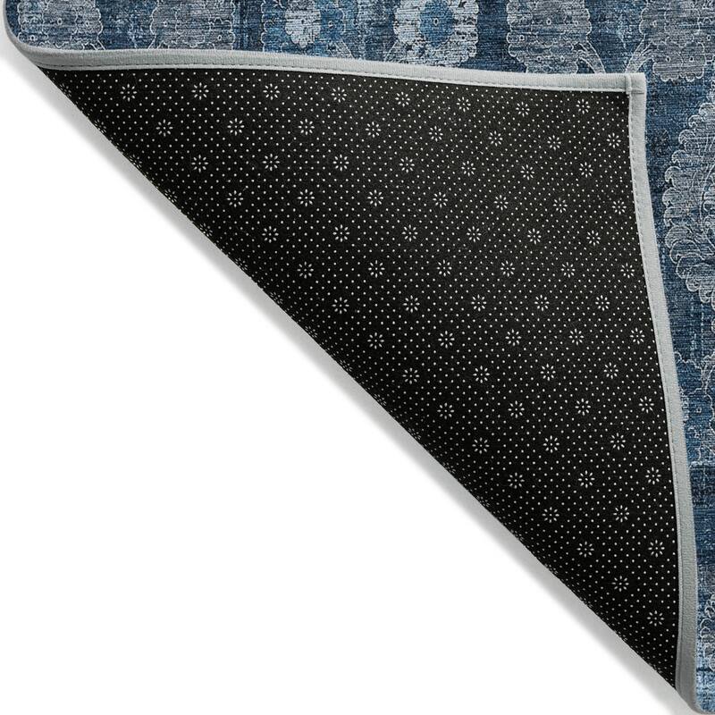 Machine Washable Indoor/ Outdoor Chantille Casual Floral Rug