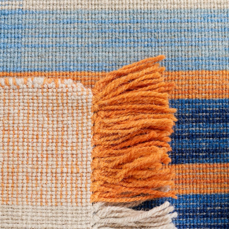 SAFAVIEH Striped Kilim Noelly Wool Fringe Rug