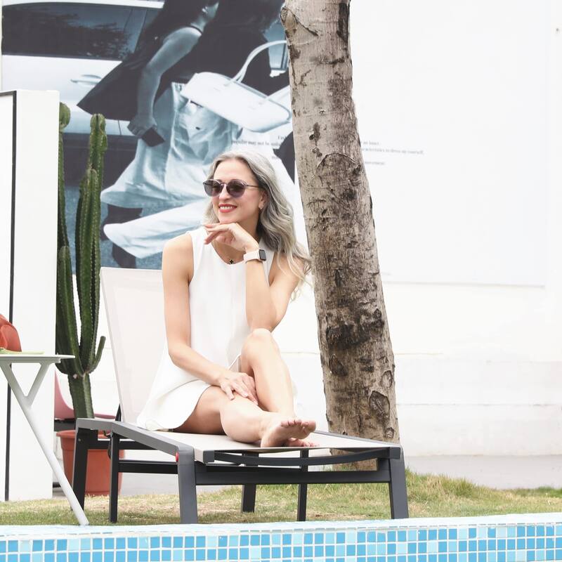 Patio Outdoor Chaise Lounge with Adjustable Backrest Set of 2